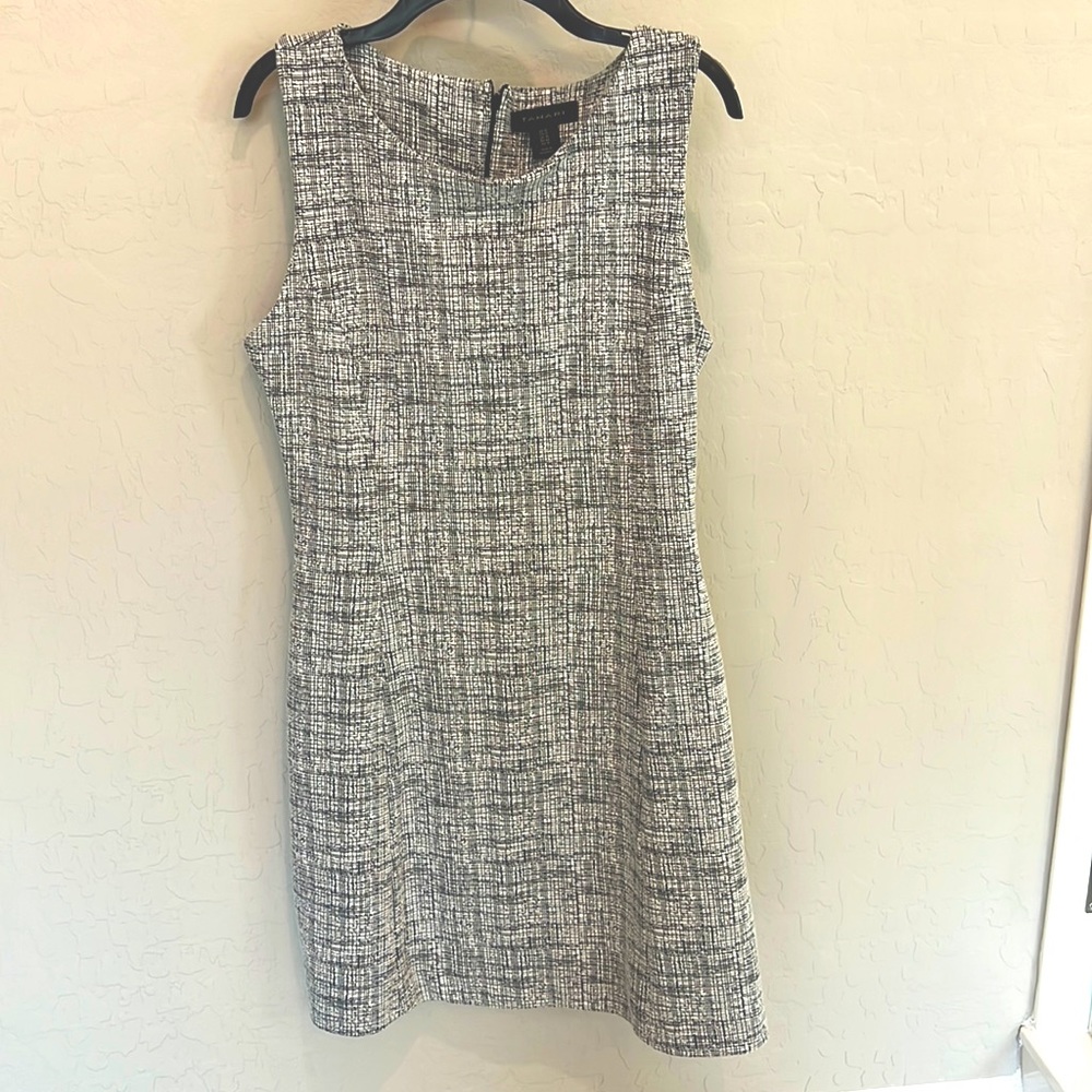 Tahari Size 12 Sheath Dress black & white NWOT